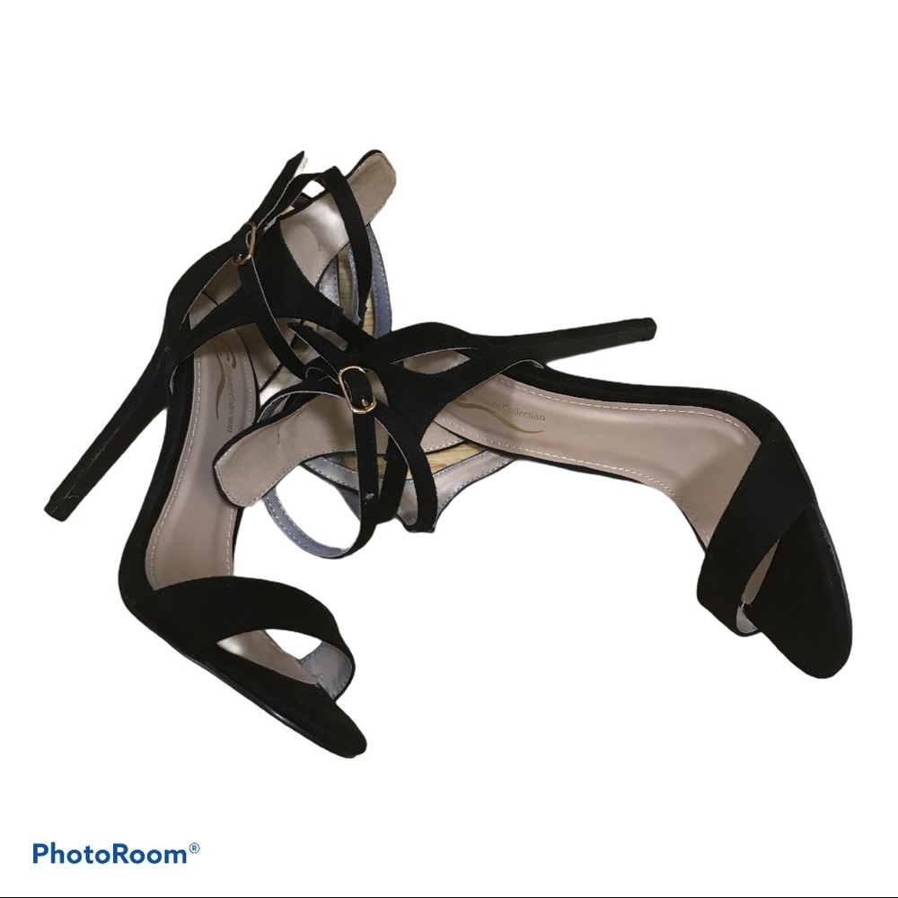 Black ankle strap Sandals